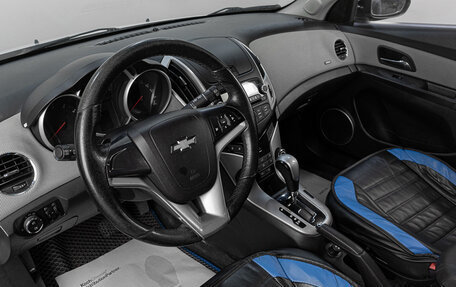Chevrolet Cruze II, 2013 год, 749 000 рублей, 6 фотография
