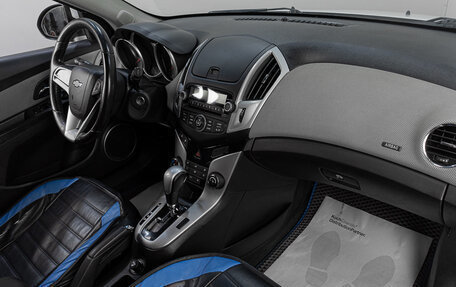 Chevrolet Cruze II, 2013 год, 749 000 рублей, 13 фотография
