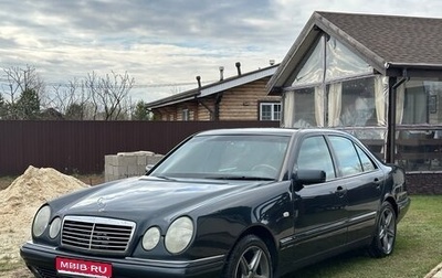 Mercedes-Benz E-Класс, 1998 год, 410 000 рублей, 1 фотография