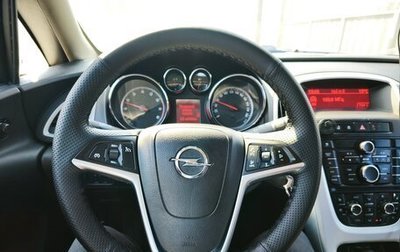 Opel Astra J, 2011 год, 700 000 рублей, 1 фотография