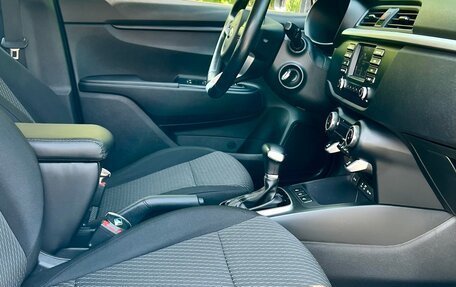 KIA Rio IV, 2018 год, 1 330 000 рублей, 18 фотография