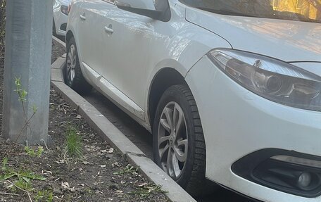 Renault Fluence I, 2016 год, 500 000 рублей, 2 фотография