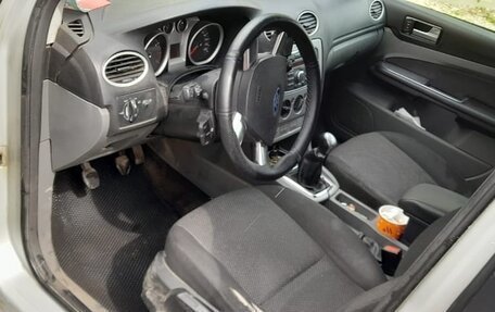 Ford Focus II рестайлинг, 2010 год, 450 000 рублей, 2 фотография