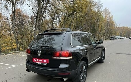 Volkswagen Touareg III, 2003 год, 1 200 000 рублей, 3 фотография