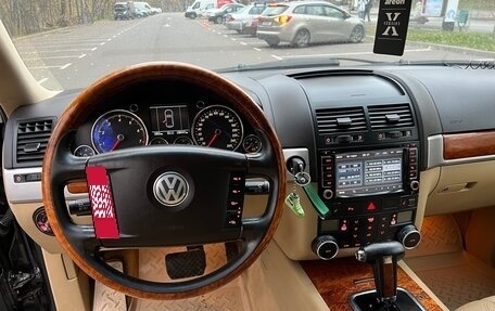 Volkswagen Touareg III, 2003 год, 1 200 000 рублей, 14 фотография