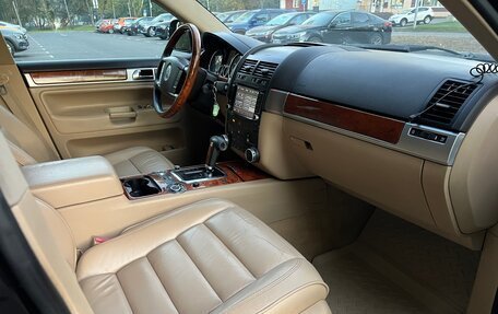 Volkswagen Touareg III, 2003 год, 1 200 000 рублей, 25 фотография