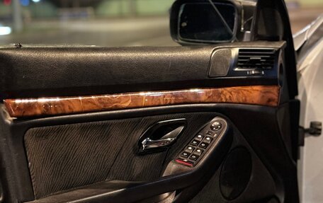 BMW 5 серия, 2000 год, 290 000 рублей, 7 фотография