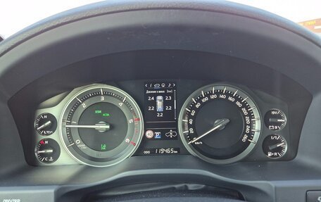 Toyota Land Cruiser 200, 2020 год, 8 500 000 рублей, 12 фотография