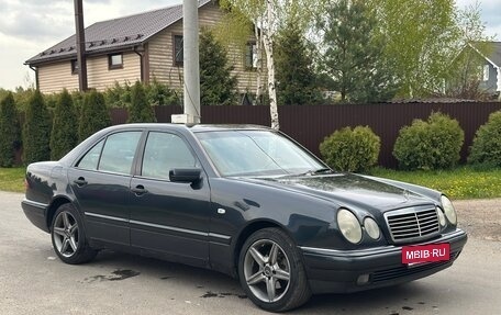 Mercedes-Benz E-Класс, 1998 год, 410 000 рублей, 10 фотография