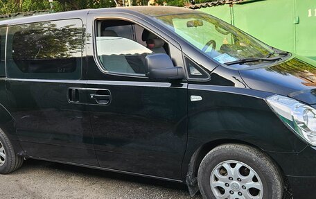 Hyundai H-1 II рестайлинг, 2008 год, 1 333 333 рублей, 4 фотография