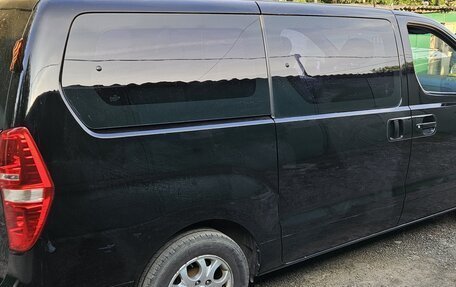 Hyundai H-1 II рестайлинг, 2008 год, 1 333 333 рублей, 5 фотография