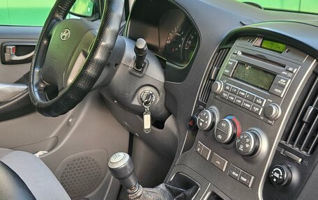 Hyundai H-1 II рестайлинг, 2008 год, 1 333 333 рублей, 18 фотография
