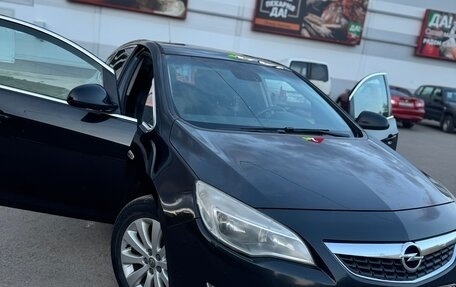 Opel Astra J, 2011 год, 870 000 рублей, 8 фотография