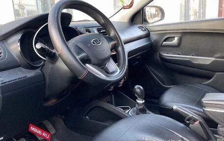 KIA Rio III рестайлинг, 2012 год, 700 000 рублей, 5 фотография