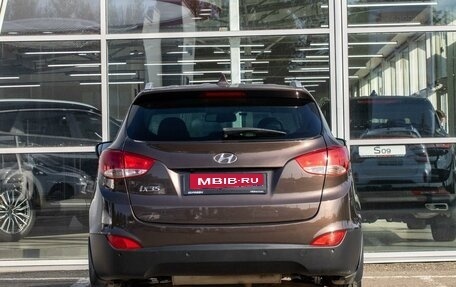 Hyundai ix35 I рестайлинг, 2014 год, 1 330 000 рублей, 4 фотография