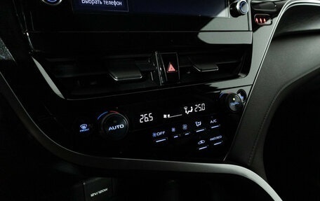 Toyota Camry, 2021 год, 2 989 898 рублей, 17 фотография