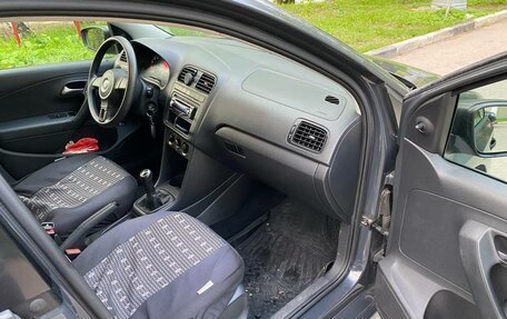 Volkswagen Polo VI (EU Market), 2011 год, 850 000 рублей, 16 фотография