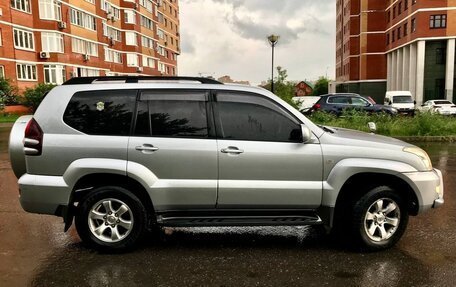 Toyota Land Cruiser Prado 120 рестайлинг, 2002 год, 1 450 000 рублей, 4 фотография