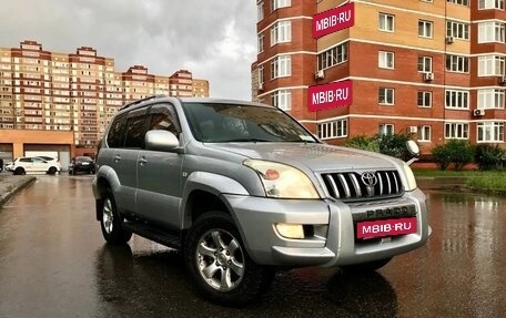 Toyota Land Cruiser Prado 120 рестайлинг, 2002 год, 1 450 000 рублей, 2 фотография