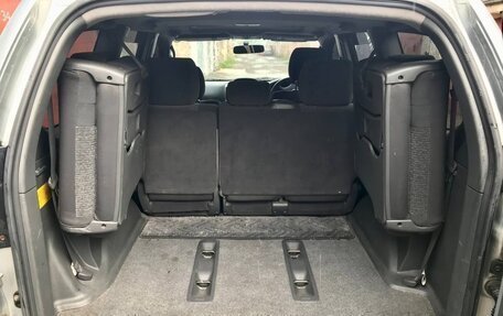 Toyota Land Cruiser Prado 120 рестайлинг, 2002 год, 1 450 000 рублей, 21 фотография