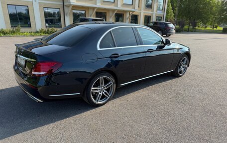 Mercedes-Benz E-Класс, 2016 год, 2 950 000 рублей, 7 фотография