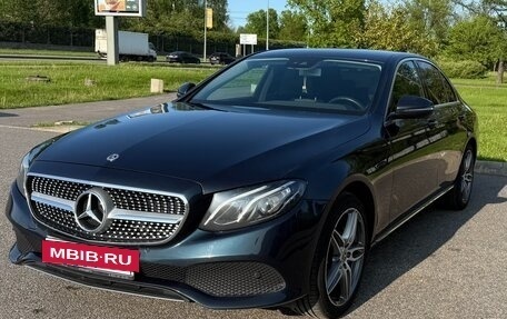 Mercedes-Benz E-Класс, 2016 год, 2 950 000 рублей, 10 фотография