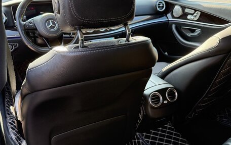 Mercedes-Benz E-Класс, 2016 год, 2 950 000 рублей, 27 фотография