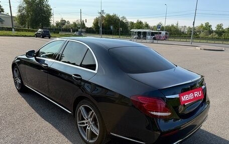 Mercedes-Benz E-Класс, 2016 год, 2 950 000 рублей, 36 фотография