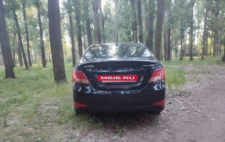 Hyundai Solaris II рестайлинг, 2015 год, 1 050 000 рублей, 5 фотография