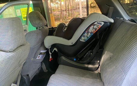 Toyota Hilux Surf III рестайлинг, 1997 год, 680 000 рублей, 8 фотография