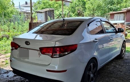 KIA Rio III рестайлинг, 2015 год, 1 300 000 рублей, 8 фотография