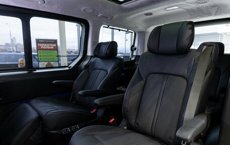Hyundai Staria, 2025 год, 9 949 000 рублей, 12 фотография