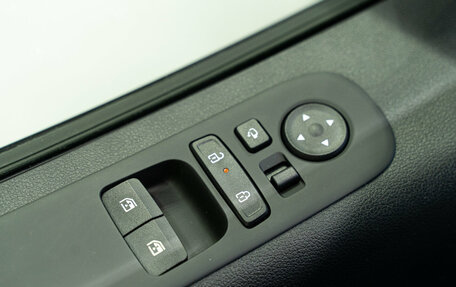Hyundai Staria, 2025 год, 9 949 000 рублей, 20 фотография