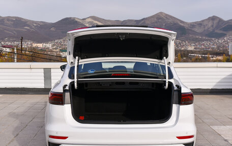 Geely Emgrand, 2024 год, 2 393 990 рублей, 9 фотография