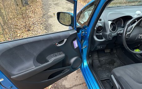 Honda Jazz II рестайлинг, 2009 год, 790 000 рублей, 21 фотография