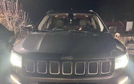Jeep Compass II, 2019 год, 2 050 000 рублей, 2 фотография