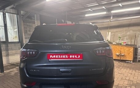 Jeep Compass II, 2019 год, 2 050 000 рублей, 3 фотография