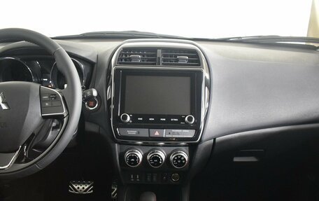 Mitsubishi ASX I рестайлинг, 2024 год, 4 050 000 рублей, 8 фотография