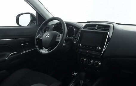 Mitsubishi ASX I рестайлинг, 2024 год, 4 050 000 рублей, 10 фотография