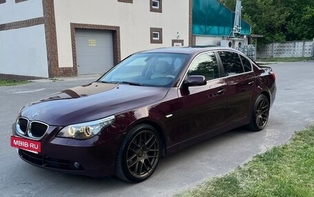 BMW 5 серия, 2006 год, 1 099 000 рублей, 2 фотография