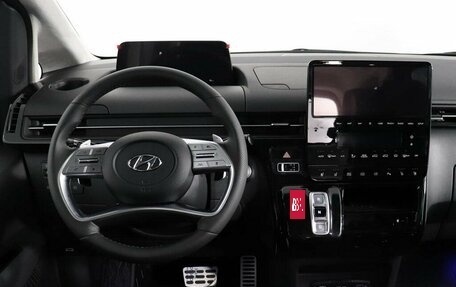 Hyundai Staria, 2025 год, 7 990 000 рублей, 19 фотография