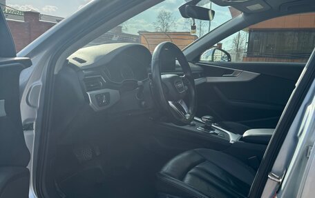 Audi A4, 2016 год, 1 650 000 рублей, 10 фотография