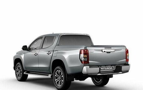 Mitsubishi L200 IV рестайлинг, 2023 год, 6 250 000 рублей, 7 фотография
