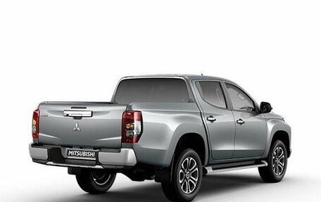 Mitsubishi L200 IV рестайлинг, 2023 год, 6 250 000 рублей, 5 фотография