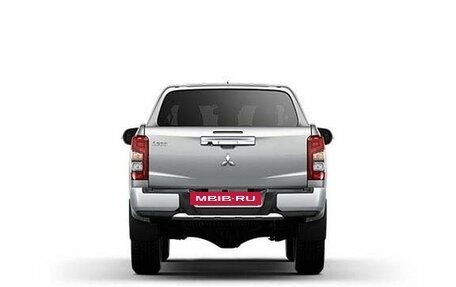Mitsubishi L200 IV рестайлинг, 2023 год, 6 250 000 рублей, 6 фотография