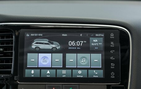 Mitsubishi Outlander III рестайлинг 3, 2022 год, 3 490 000 рублей, 20 фотография