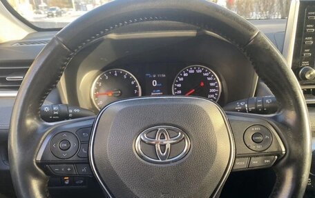 Toyota RAV4, 2020 год, 2 730 000 рублей, 7 фотография