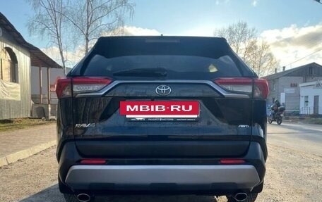 Toyota RAV4, 2020 год, 2 730 000 рублей, 6 фотография