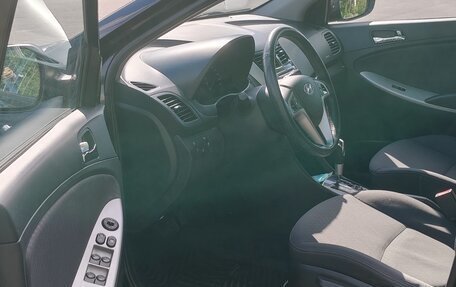 Hyundai Solaris II рестайлинг, 2013 год, 790 000 рублей, 6 фотография