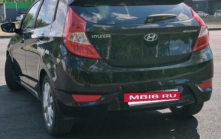Hyundai Solaris II рестайлинг, 2013 год, 790 000 рублей, 3 фотография